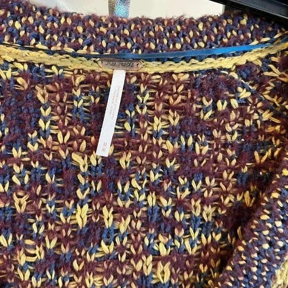 Free People Little Animal Pullover in Blue Fig Combo nwot size m - Picture 8 of 10